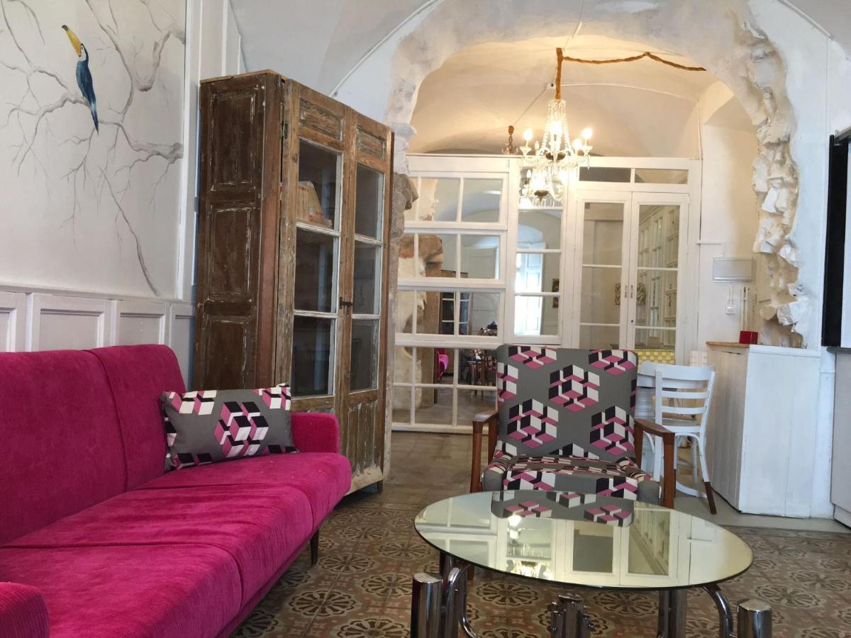 Apartamentos Tukasa Vintage Caces Kültér fotó