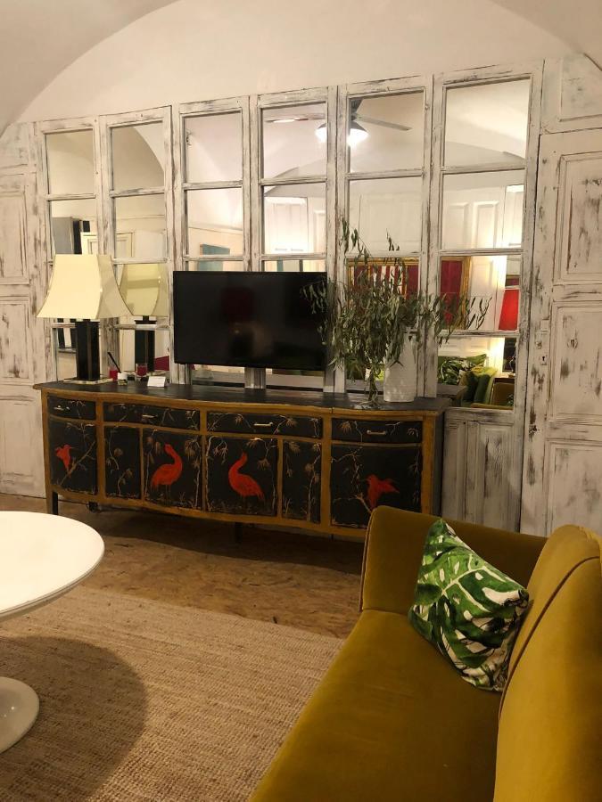 Apartamentos Tukasa Vintage Caces Kültér fotó